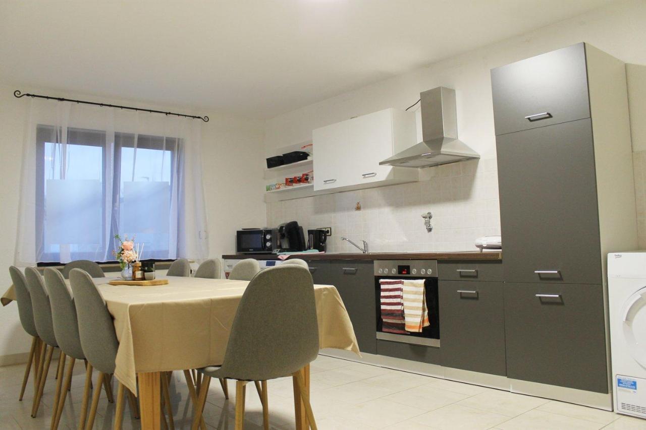 Spacious Apartment In Industrial Area Ludwigsburg Bagian luar foto
